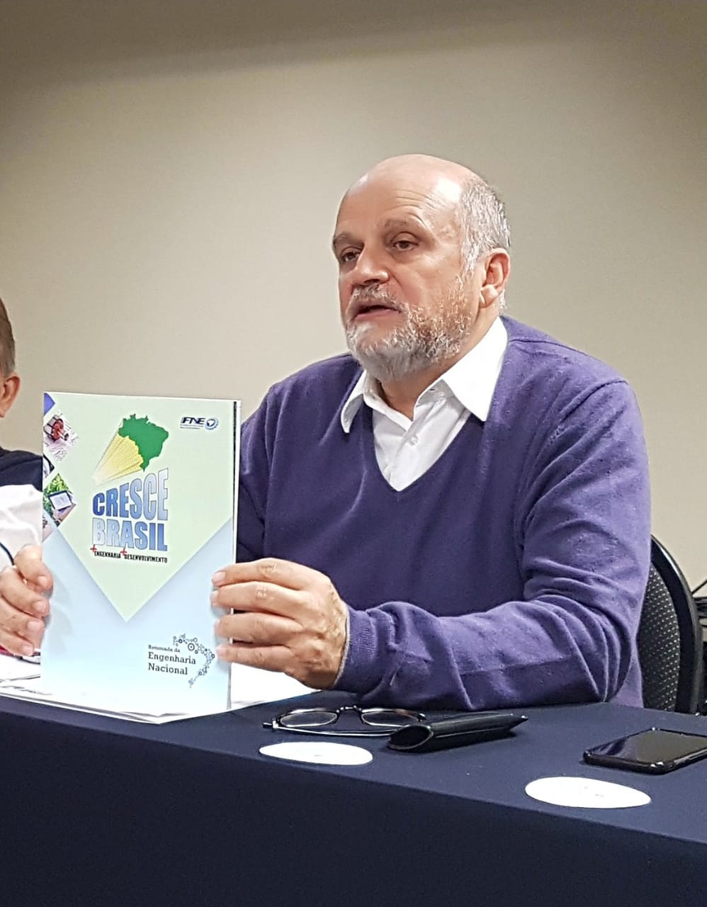 Murilo apresenta nova edição do Cresce Brasil