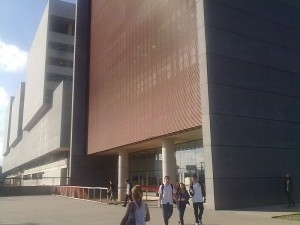Regime de trabalho será de tempo integral e dedicação exclusiva; o prazo de inscrição encerra em 7 de novembro. Foto: Wikimedia Commons
