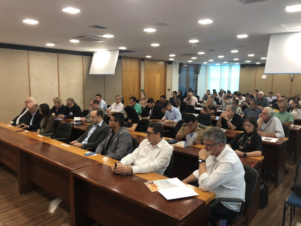 Participantes do seminário Cresce Brasil - Fortaleza