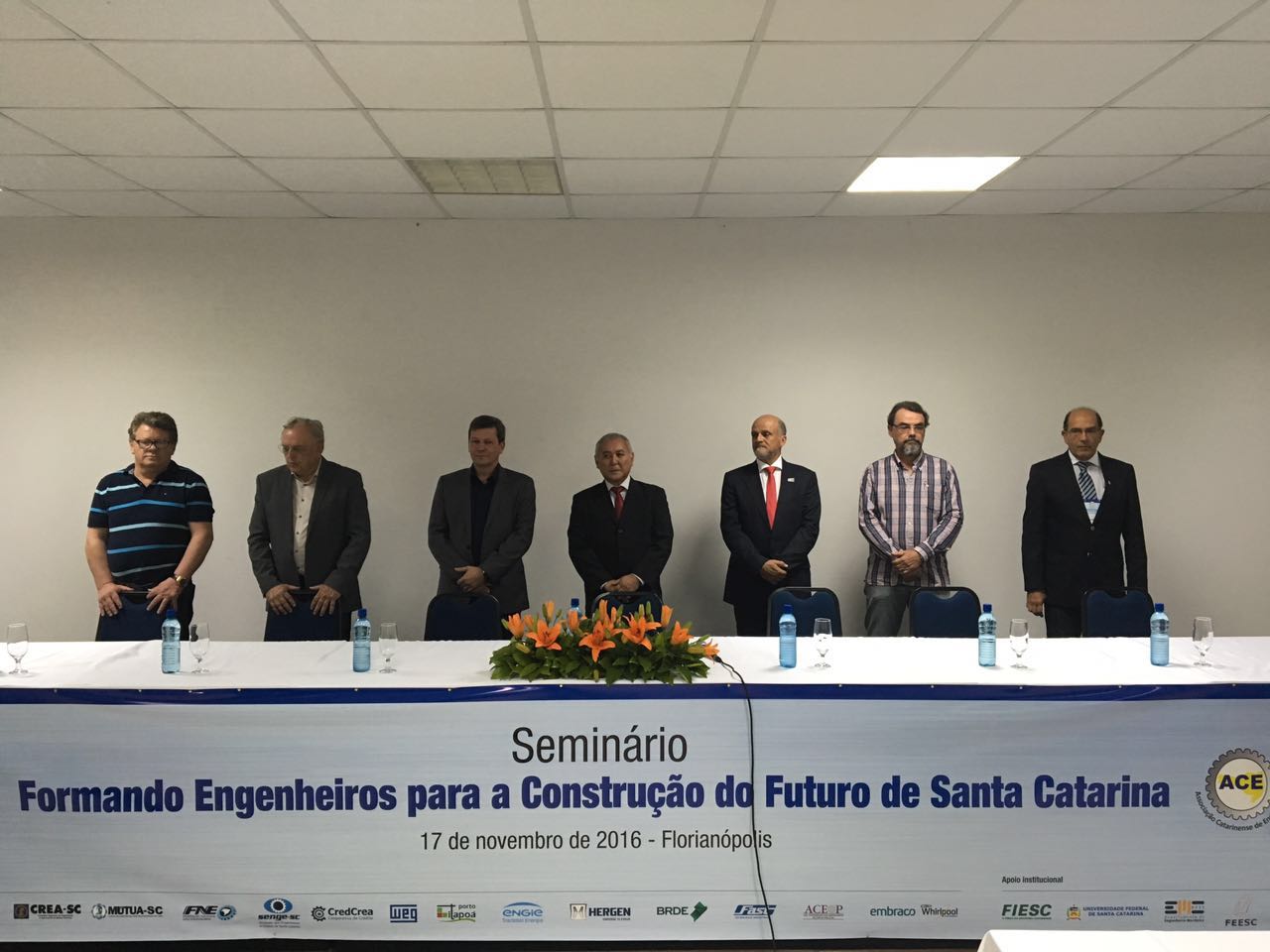 Cerimônia realizada em Florianópolis, na quinta-feira (17/11). Foto: Paula Bortolini