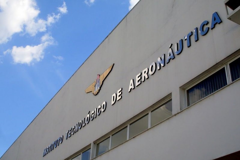 Fachada do prédio do ITA