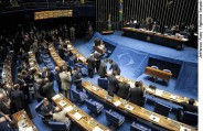 Seção do Senado que aprovou mudanças no regime de impostos das micro e pequenas empresas