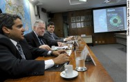 A edição foi elaborada a partir do trabalho efetuado pela Comissão Parlamentar de Inquérito (CPI) da Espionagem
