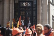 Cálculo criado em 1998 reduz em mais de 50% o valor das aposentadorias