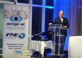 Pinheiro destacou o importante trabalho da diretoria que deixa o sindicato e parabenizou o novo presidente Fábio Ritzmann da entidade, na posse do dia 19 de novembro. Foto: Paula Bortolini