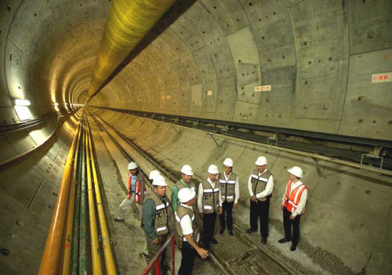 Tunel Emissor - Enrique Peña Nieto